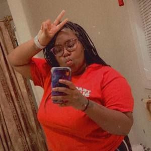 Meet your Posher, Brittney